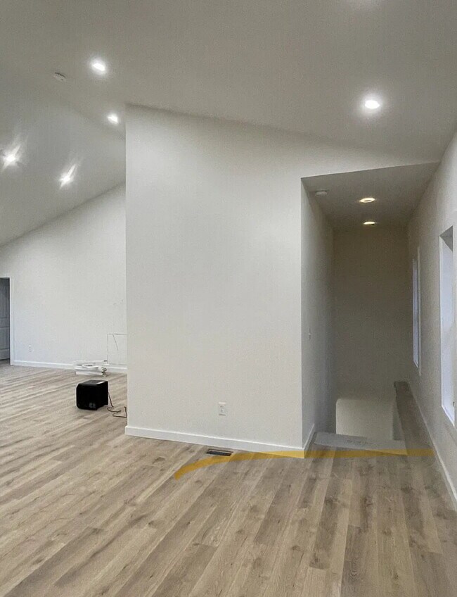 Building Photo - 133 Guices Creek Rd