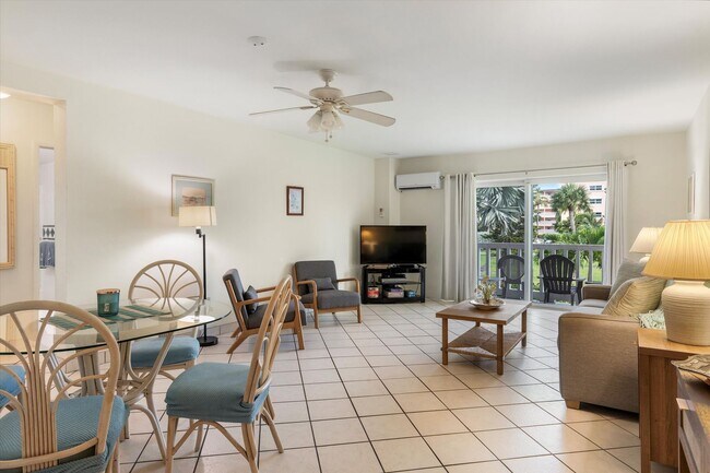Foto del edificio - 3 Bedroom 2 Bathroom Furnished Condo