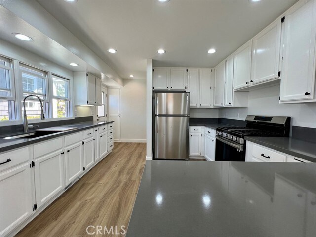 Foto del edificio - 406 Agate St