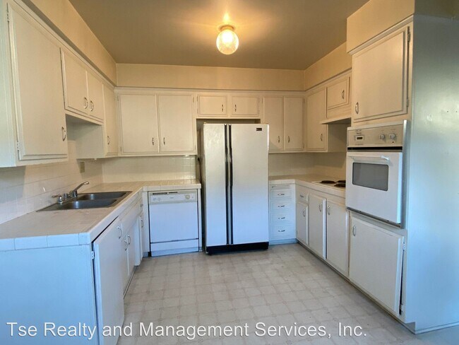 Building Photo - 157 Esperanza Ave