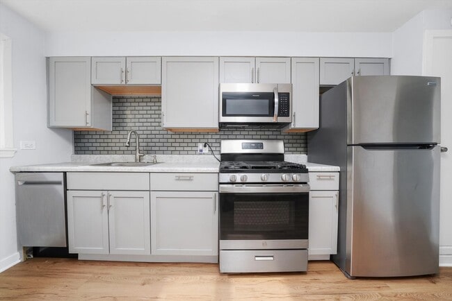 Foto del edificio - 420 Prospect Blvd
