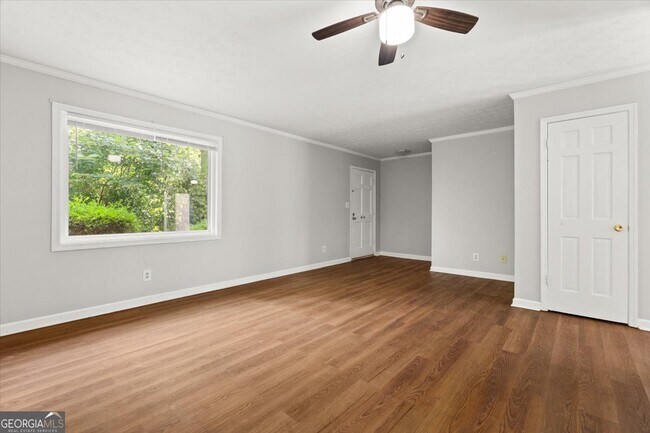 Building Photo - 360 Winding River Dr