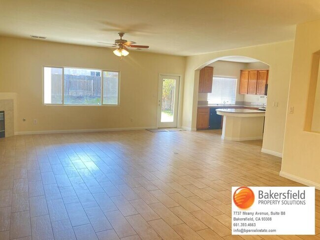 Building Photo - 12011 Roaring River Ave.