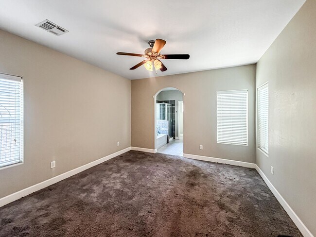 Foto del edificio - 4820 W Steel Driver Rd