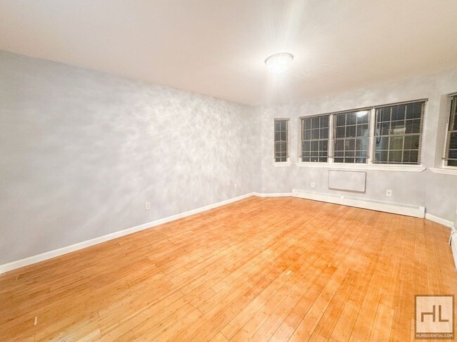 Foto del edificio - ST MARKS AVENUE