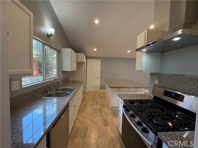 Foto del edificio - 20416 Coulson St