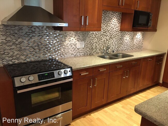 Foto del edificio - 3 br, 2 bath House - 2985 Fisher Lane