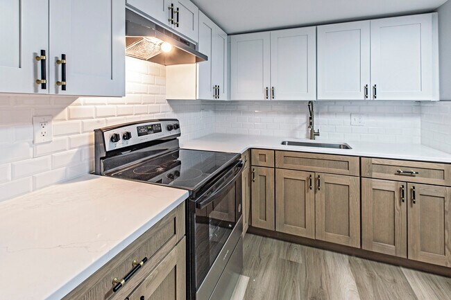 Foto del edificio - 1504 Timber Creek Rd