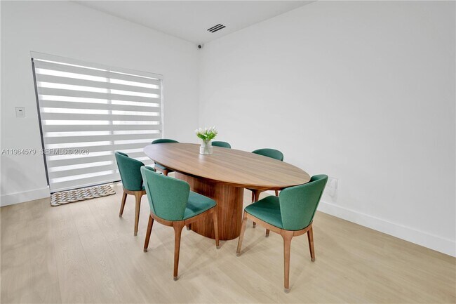 Foto del edificio - 23372 SW 127th Ct