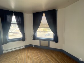 Building Photo - 405 Morgan St