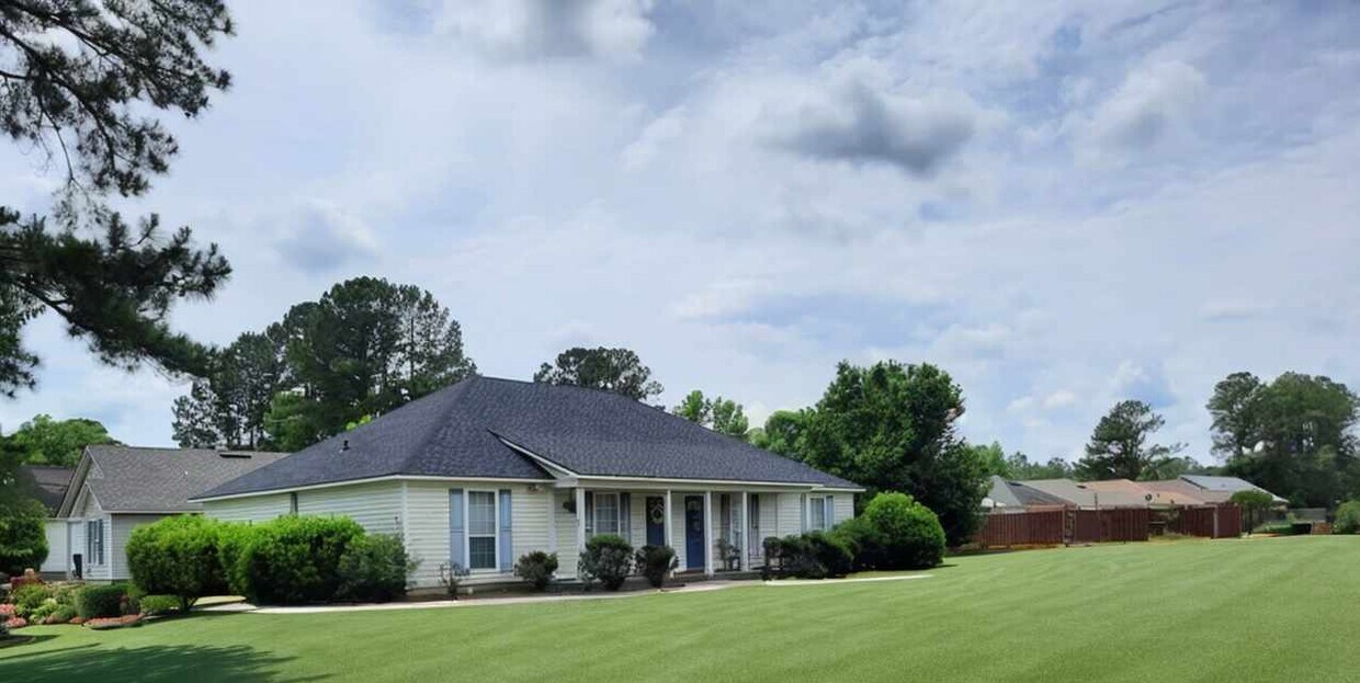 3201 Tyndall Dr, Valdosta, GA 31602 Townhome Rentals in Valdosta GA