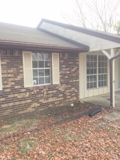 Primary Photo - 3227 Eastbrooke Cir