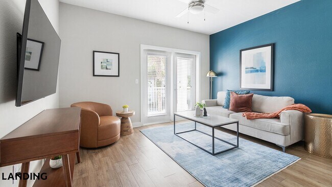 Foto del edificio - 215 Hunters Lk Wy