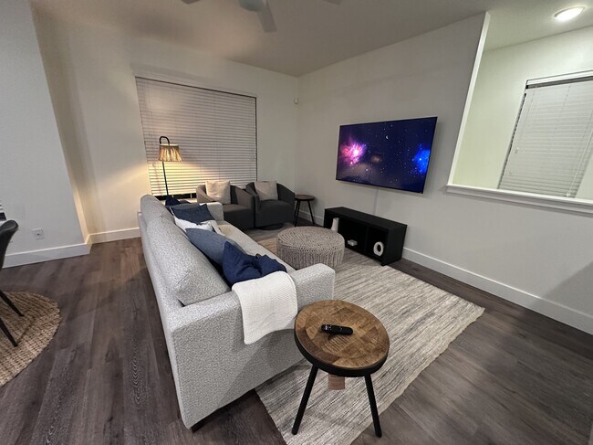 Foto del edificio - 4190 NW Meadow Creek Cir