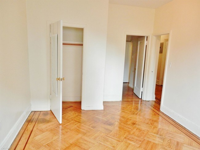 Foto del edificio - 894 Nostrand Ave