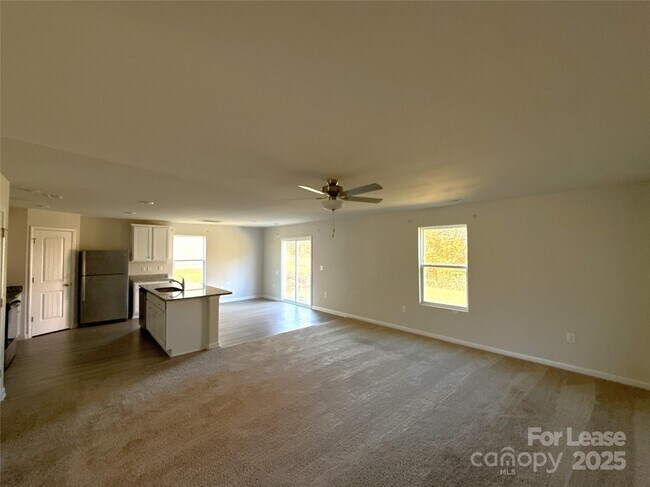 Foto del edificio - 3038 Trailblazer St