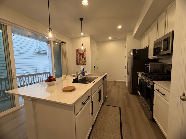 Foto del edificio - 2348 E Boulder St