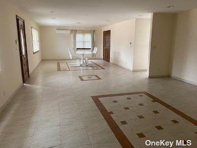 Foto del edificio - 126 Schmidt Ave
