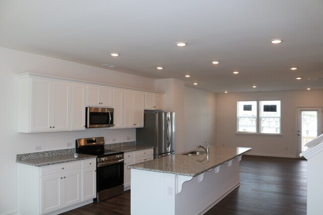 Open concept main level - 95 Constitution Ave Townhome