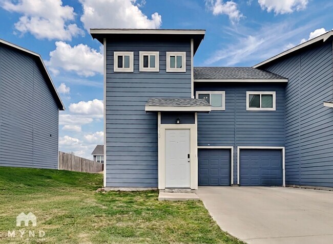 Foto del edificio - 3230 S Cherry Ln