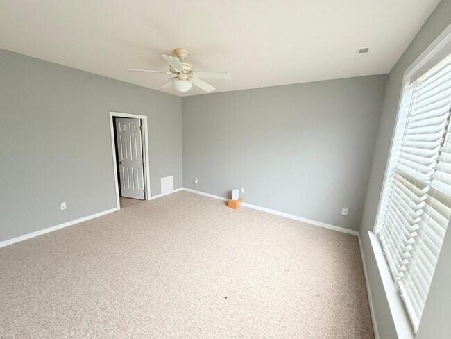 Foto del edificio - 850 Parkland Pl