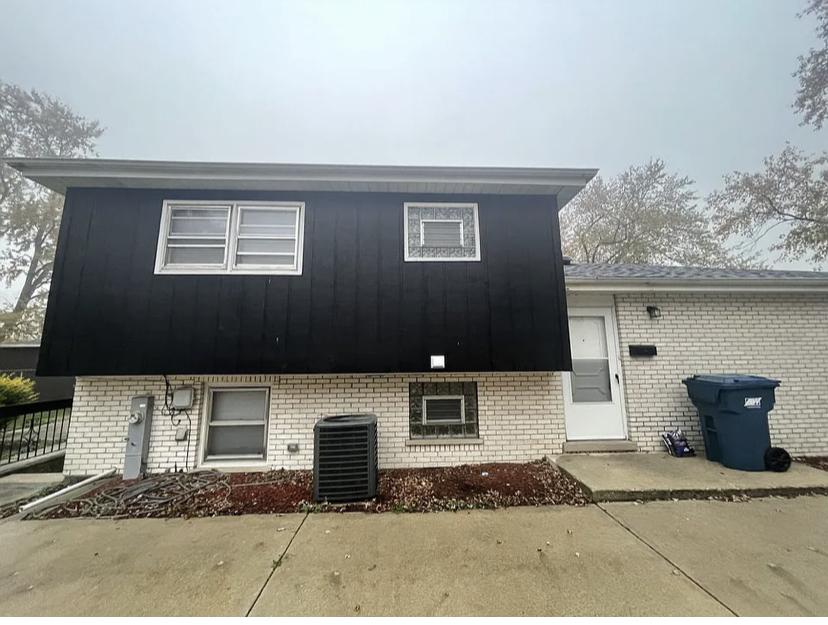 14813 Homan Ave, Midlothian, IL 60445 House Rental in Midlothian, IL