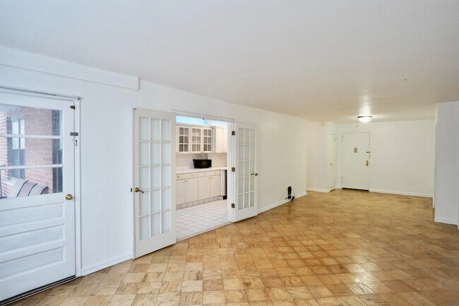 Foto del edificio - 225 St Pauls Ave