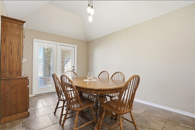Foto del edificio - 2524 Warkworth Ln