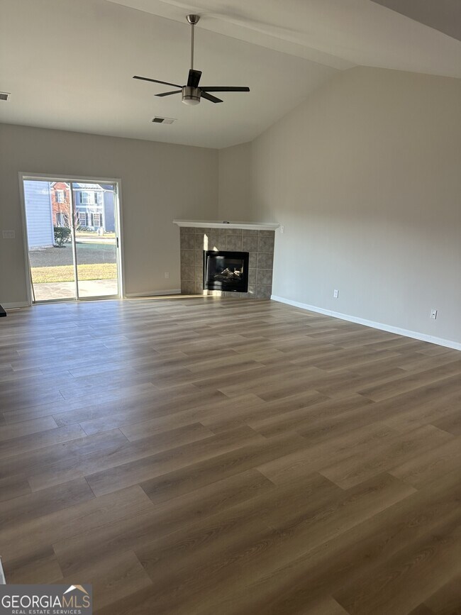 Foto del edificio - 126 Horseshoe Ln