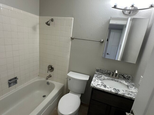 Foto del edificio - 910 36th Ave S
