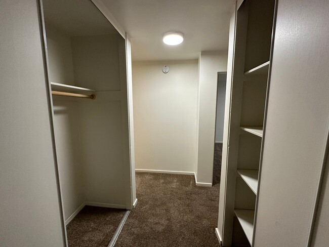 Foto del edificio - 14421 8th Ave SW