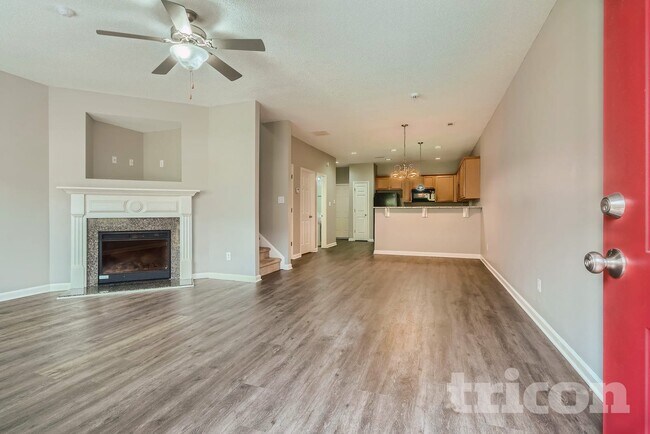 Foto del edificio - 5345 Oakley Commons Blvd