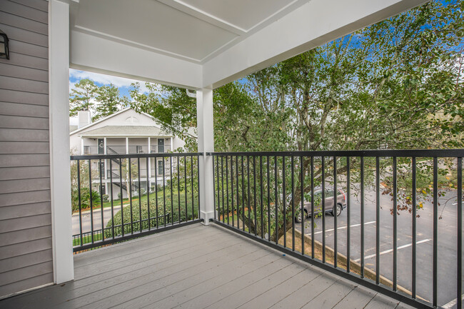 Building Photo - Eagles Landing Tallahassee