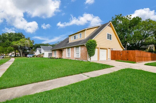 Building Photo - 21223 Park Wick Ln