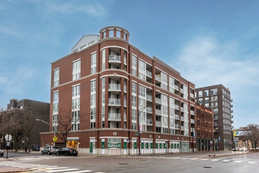 Foto principal - 1552 N North Park Avenue