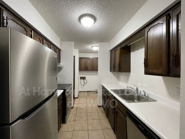 Foto del edificio - 3356 E Whiteside St