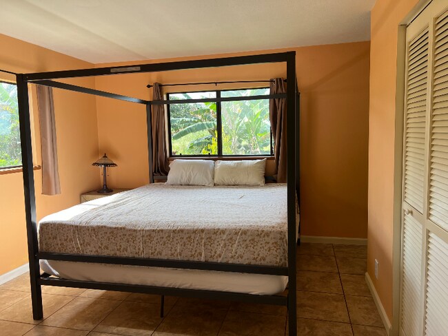 Foto del edificio - 15-2000-2000 19th Ave