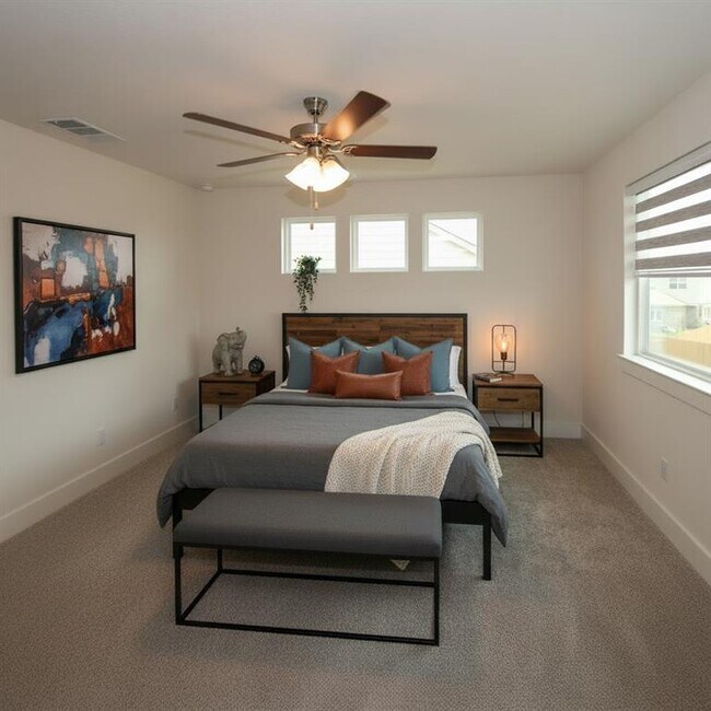 Building Photo - 131 Furlong Dr