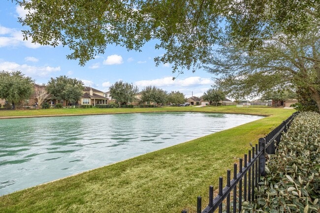 Foto del edificio - 26323 Crystal Cove Ln