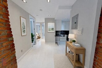 Building Photo - 338 E 100th St