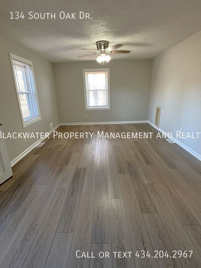 Building Photo - Convenient Madison Heights home!