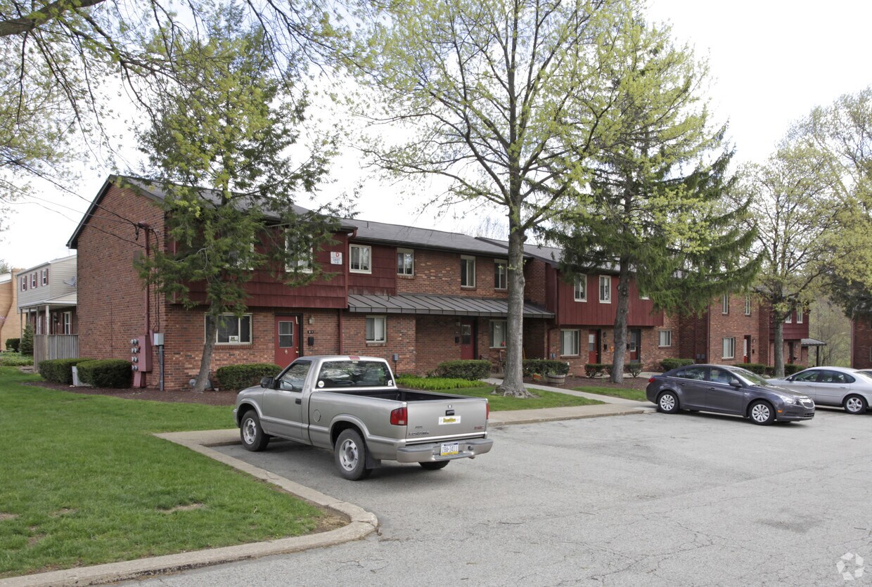Foto principal - Ridgewood Court
