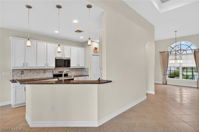 Foto del edificio - 25080 Divot Dr