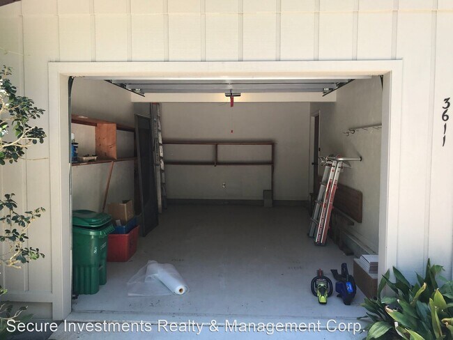 Foto del edificio - 3 br, 2 bath House - 3611 NW 30th Blvd