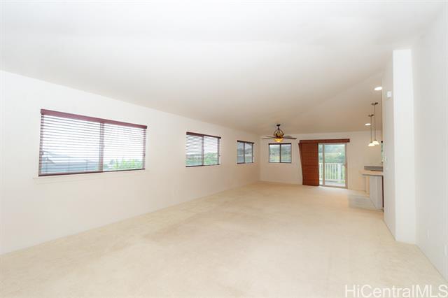 Foto del edificio - 92-640-640 Welo St