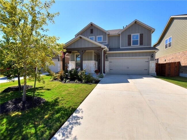 Building Photo - 177 Carlina Lp
