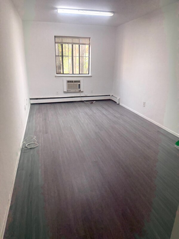 Foto del edificio - 132-30 Pople Ave