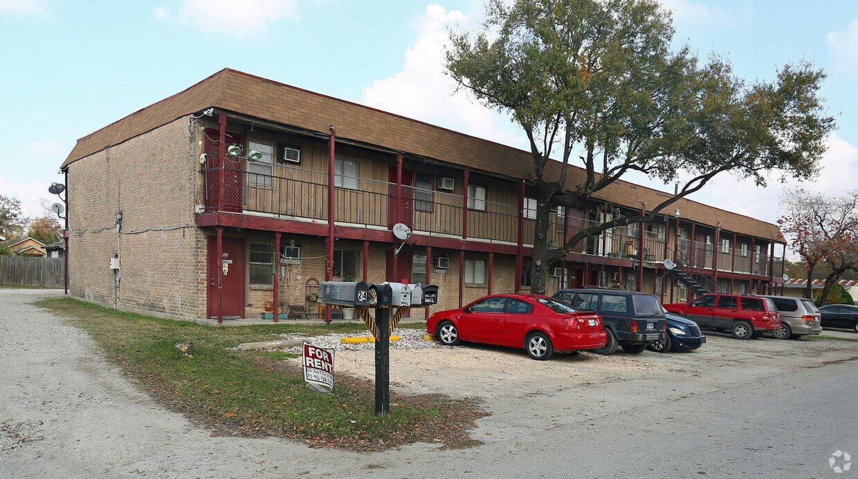 14235 Nimitz St, Houston, TX 77015 - Apartments in Houston, TX | Apartments.com 14235 Nimitz St, Houston, TX 77015 - Apartments in Houston, TX | Apartments.com