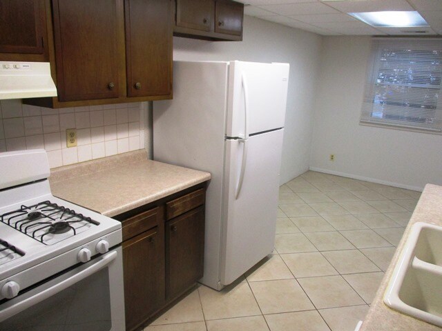 Foto del edificio - 203 S Regency Dr