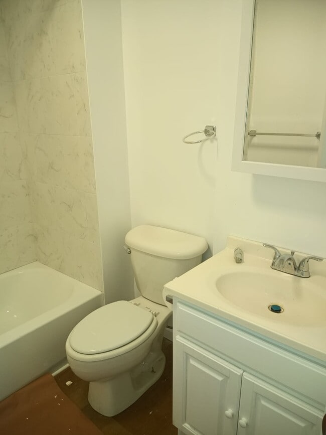 Foto del edificio - 1115 Dudley Ave